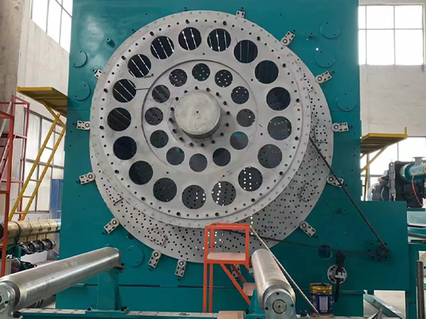 1723863616460612.jpg 連續纏繞PPh化工儲罐生產線1.jpg